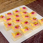 パティスリー＆ブーランジェリー ラ・パルム・ドール - ハムとチーズのオープンサンド