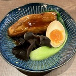Aoyama Shanwei - 豚の大角煮