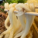 あずみうどん - 肉ごぼう天うどん（麺）