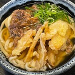 あずみうどん - 肉ごぼう天うどん