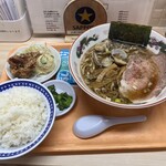 大衆食堂スタンド そのだ 中野店 - 