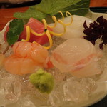 和やまむら - お造り　マグロ、甘エビ、アオリイカ、タイ