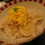 和やまむら - ご飯　マコモ茸の炊き込みご飯