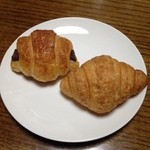 ブラウバッハ - チョコクロワッサンとクロワッサン