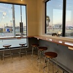 ブレッド&コーヒー モーモーズ - 内観