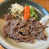 ざくろ 室町店 - 牛ロースバタ焼