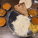 Andhra Dining - ランチミールス