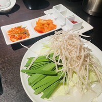 博多もつ鍋 やま中 赤坂店 - お野菜