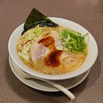 Jukusei Shoyu Ramen Kyabeton - 熟成醤油きゃべとん。