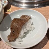 肉の山翔 - 