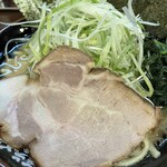 横浜家系ラーメン 丸岡商店 - 