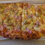 Pizza MYRO - ハワイアンピザハーフ