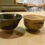 ぎおん　楽楽 - 日本酒１本目のお猪口♪