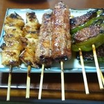 シロ、つくね、ピーマン肉詰め