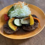 Kafe Ando Babekyu Ippuku - ジビエ　鹿肉ハンバーグ