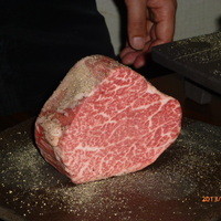 SATOブリアン 本店 - 鹿児島産ハラミの塊焼き