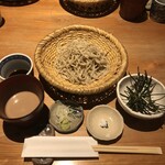 蕎麦小路 さわらび - 胡麻くるみ蕎麦(海苔、せいろ汁付)