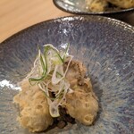 enu - 牡蠣が、サクサクに！！ほんとサクサク！！下にはレンズ豆。