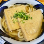 Ren - かけ(中＝1.5玉)@550円＋きつね@260円  本日はつゆ塩分少なめ・麺柔らかめでした。もうちょい麺にコシがある方が好き。こんなブレも楽しめるようになりました♪お揚げが厚くて美味いなぁ！