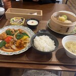 紫藤花 - 酢豚ランチ1500円