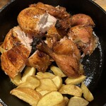 大衆バル 鶏ットリア - ローストチキン