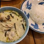 HEY! BROTHER POM - グリーンカレー(チキン)