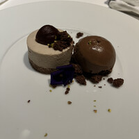 Prime42 steakhouse & sky bar - 