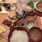 浪花ろばた 頂鯛 - ●この７つの階段が素敵なのである