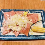 芝浦ホルモン 本店 - 