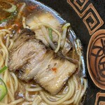 ラーメン・餃子　金平 - 焼豚は３枚。