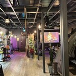 T-BASE - 店内