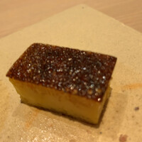 鮨なかむら - キャラミレゼされたデザートのような玉