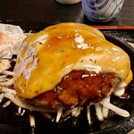 Umaimon Ya Tsukushi - ふっくらジューシー照り焼きチーズハンバーグ定食900円