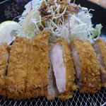 《群馬産やまと豚》ロースかつ定食　上松（160ｇ）小鉢付　１，７００円