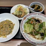 餃子の王将 - サービス定食