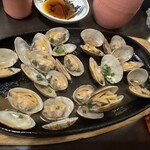 ヒゴヤ - アサリの酒蒸し。