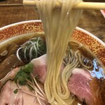 麺屋 Somie's - 魚介醬油ラーメンの麵