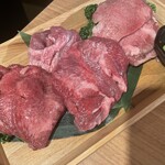 焼肉 一心たん助 - 