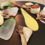 レストラン アニス - メニュー 3800円 の燻製生ハム、牡蠣、ホタテ貝ムース、金美人参