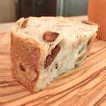 レストラン アニス - メニュー 3800円 のタピオカと胡椒のパン