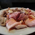 水よし - 特上なん骨550円、たん450円、モツ450円