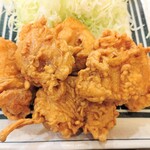 美好屋 - 鶏胸肉の唐揚げが６つ