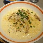 Pasta Alba shonan - 柚子こしょうとガーリックのスープカルボナーラ