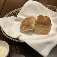 ベンジャミンステーキハウス 京都 - パン