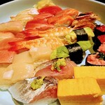 Sushi Uogashi Nihonichi - 