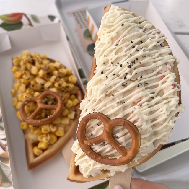 Niji no Waffle to Mahou no Koori