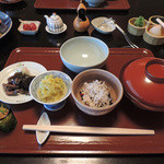 俵屋旅館 - 和の朝食セット