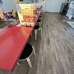 ラーメン もっけだの - 店内