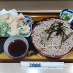 はら - 料理写真:天ざるそば