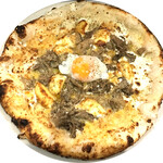 俾斯麦披萨 (马苏里拉奶酪、肉酱、香肠、温泉蛋)